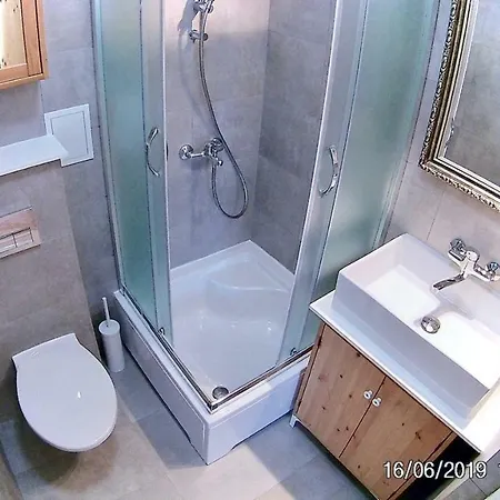 Czarny Bursztyn Apartment Dziwnowek