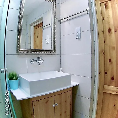 アパート Czarny Bursztyn ジブヌベク