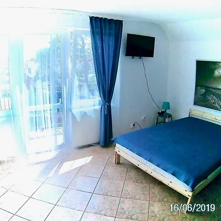 Czarny Bursztyn Dziwnówek