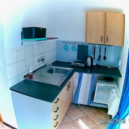 Czarny Bursztyn アパート ジブヌベク