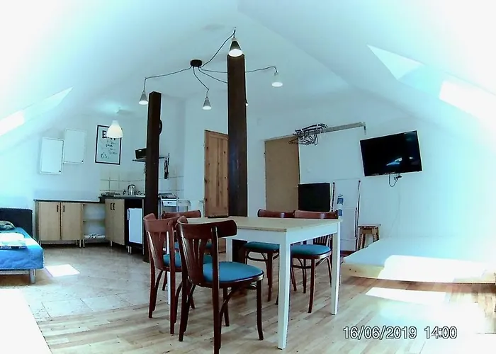 Czarny Bursztyn * Дзивновек